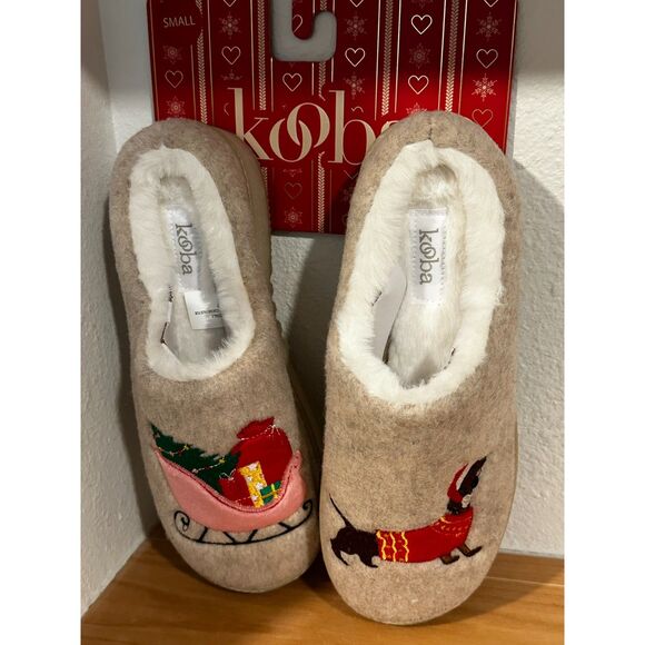 Kooba Holiday Dachshund Faux Fur Ladies Slippers Small NWT - Picture 1 of 3